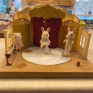 Calico Critters dance theater